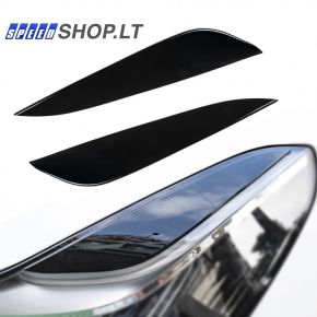Tesla Model 3 žibintų apdaila